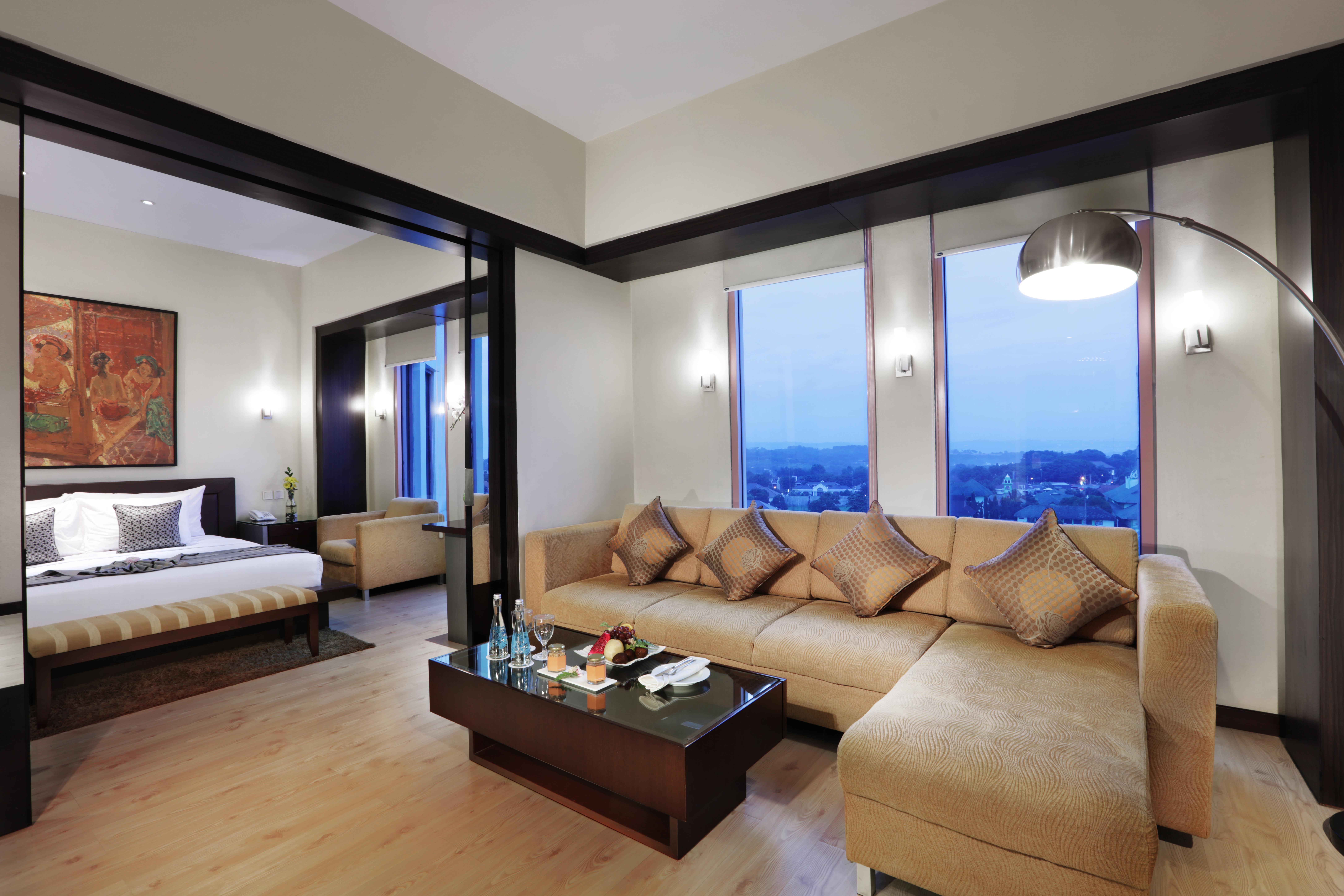 Grand Candi Hotel Semarang Exterior foto