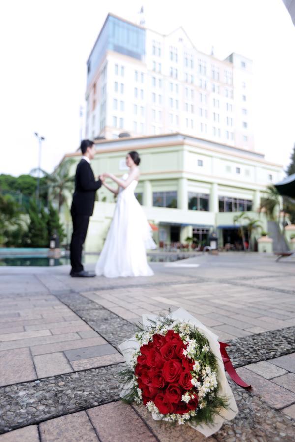 Grand Candi Hotel Semarang Exterior foto
